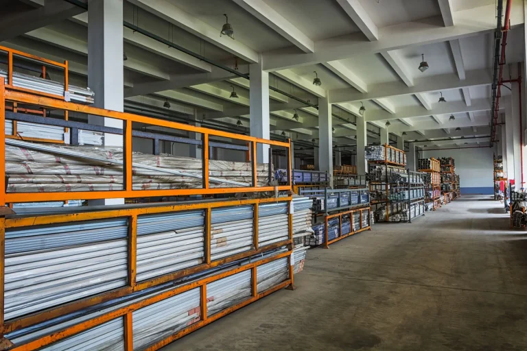 Estantería Metálica para Industrias en Medellín